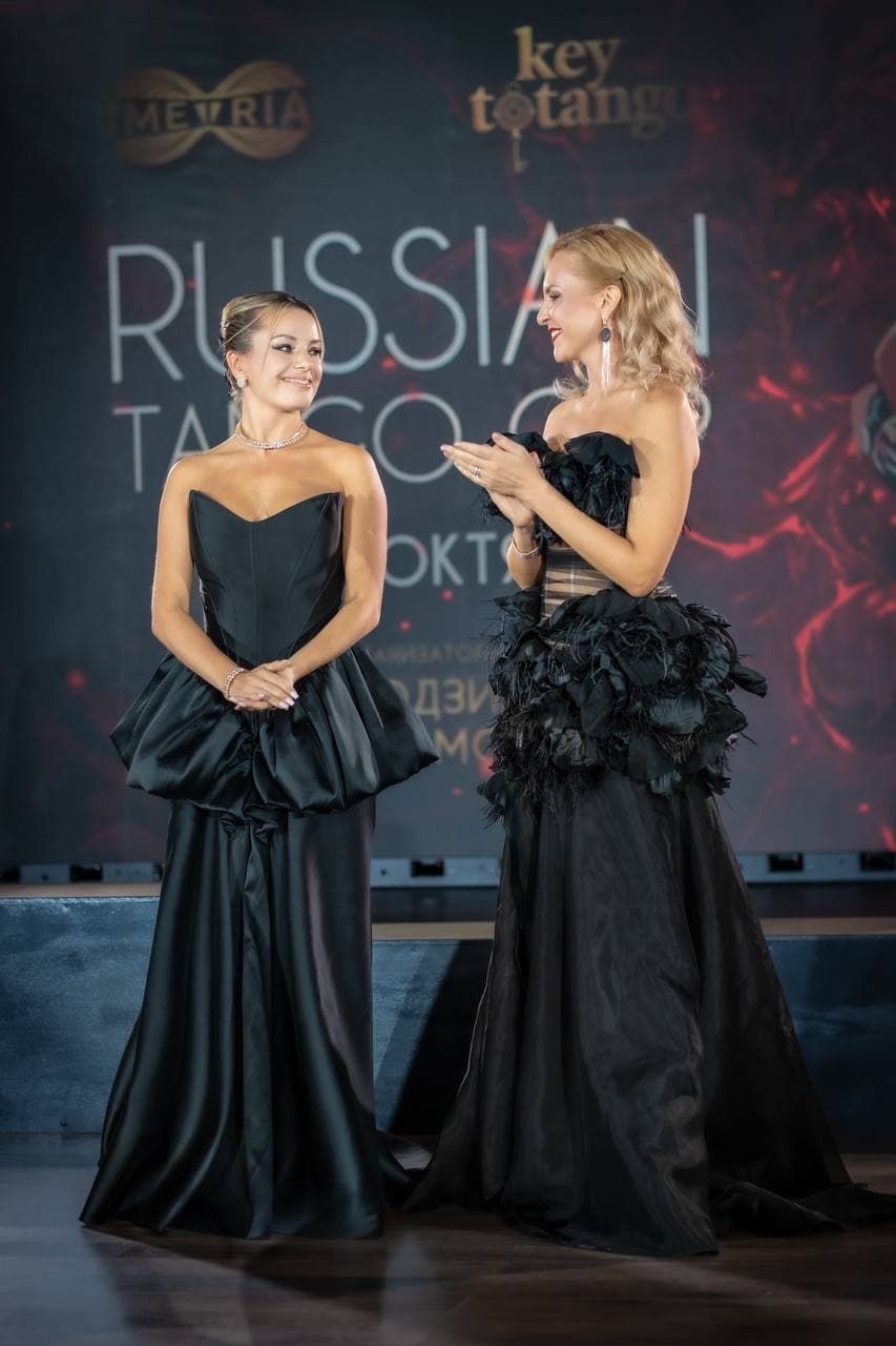Анна и Евгения на сцене Russian Tango Cup — «Ключ к танго»